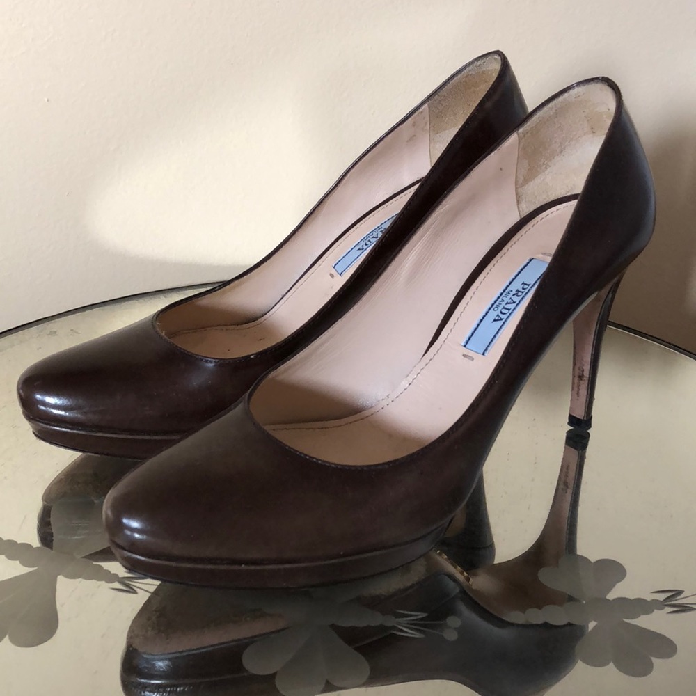 Brown Prada Pumps - Picture 2 of 4